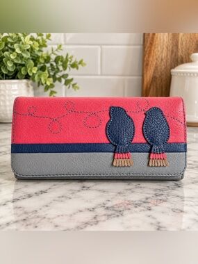 Relic Womens Wallet Bird Appliqué Red Navy Gray Zip Pocket ID Card Slots Trifold